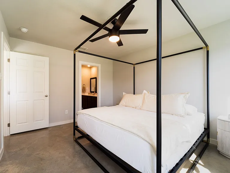 1416 Shoshoni Trl #A — Photo 7