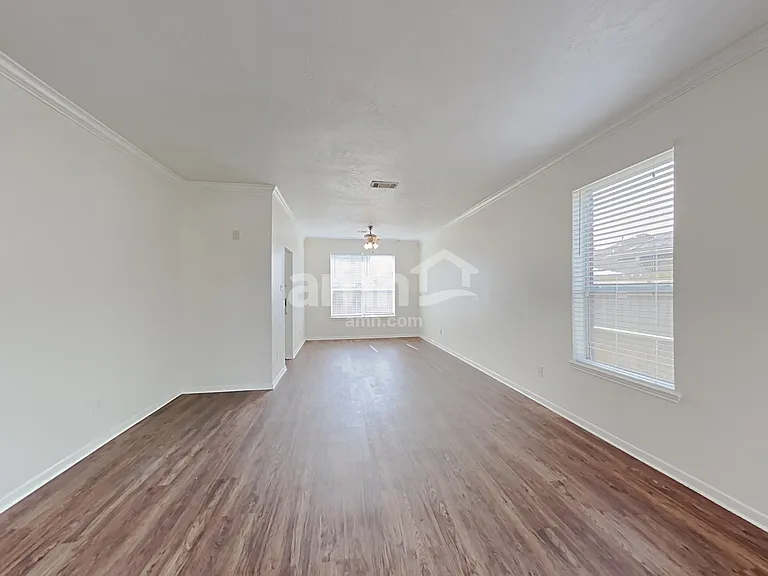 14614 Twisted Pecan Ct — Photo 5