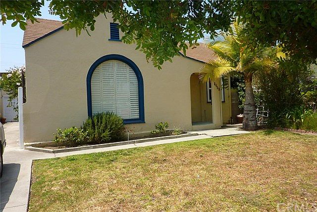 1st image of 3489 Ashwood Ave