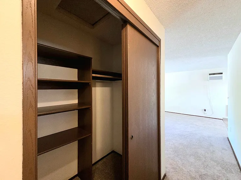 112 Ridgemont Dr — Photo 15