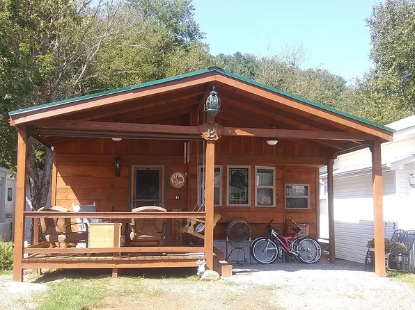 4108 Riverbank Run, Hiawassee, GA 30546