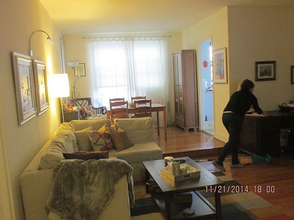 1st image of 246 E 46th St APT 7A