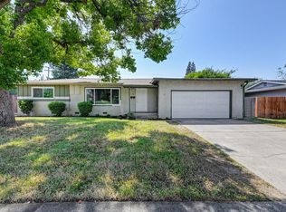 5401 Greenbrier Way, Fair Oaks, CA 95628
