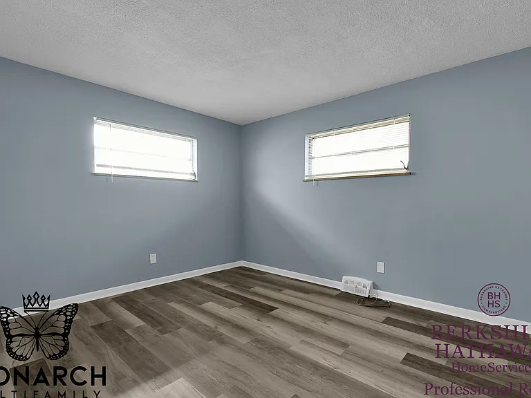 3159 Stephen Dr S — Photo 14