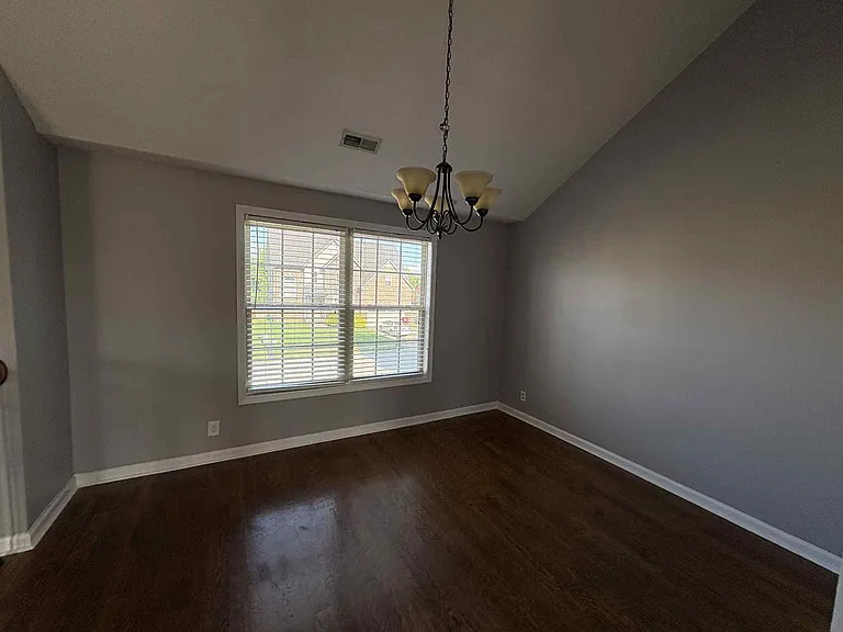 1213 Chinook Cir — Photo 49