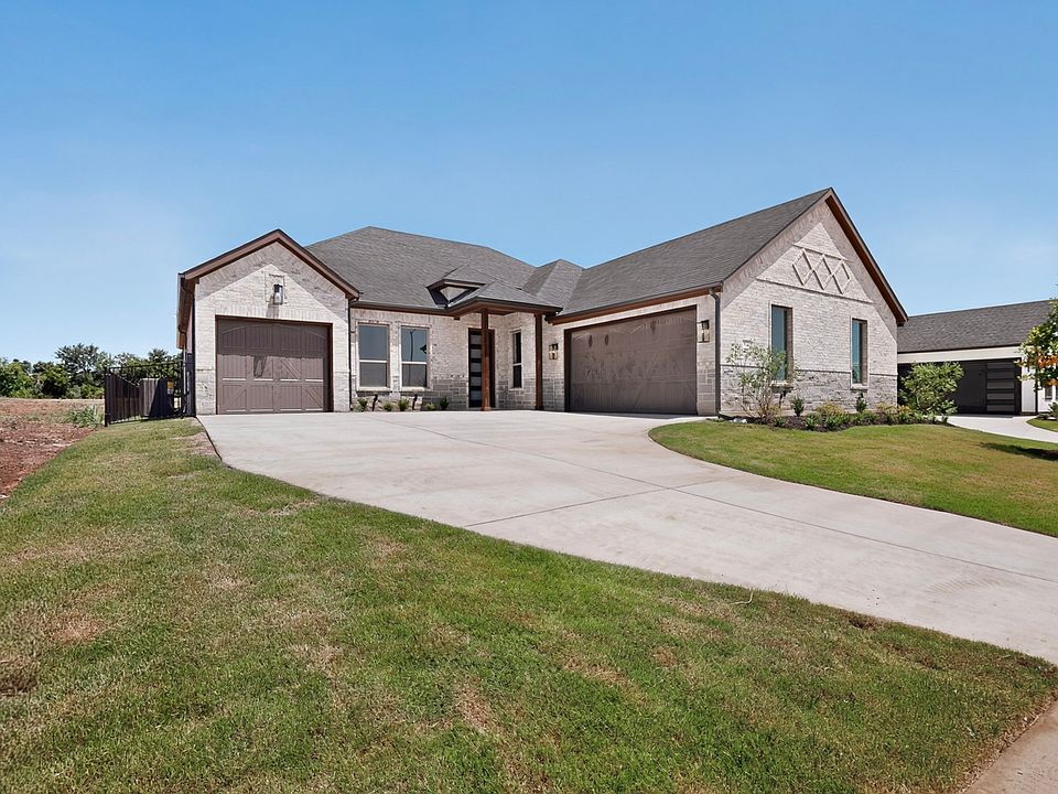 1st image of 973 Bandon Dunes Dr
