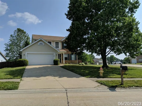 104 Oxford Ave, Fairview Heights, IL 62208