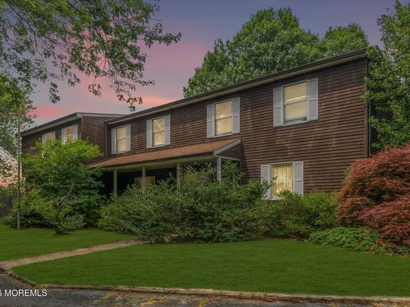 210 Church Street, Belford, NJ 07718