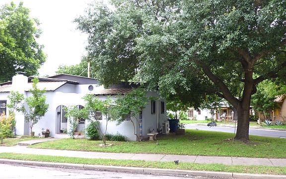 4th image of 1618 W Rosewood Ave