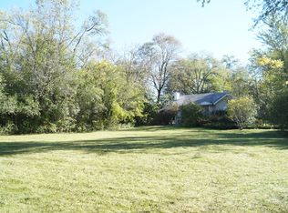 20895 Deerpath Rd, Deer Park, IL 60010