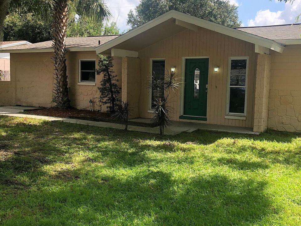 1st image of 3220 Deerfield Dr