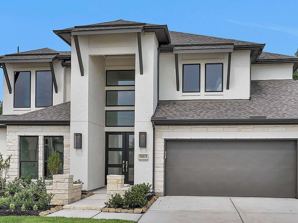 1st image of 10818 Valencia Bend Dr