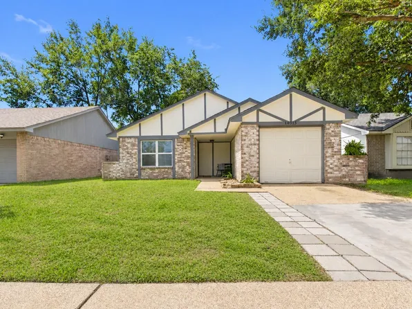 10315 Bushy Creek Dr, Houston, TX 77070