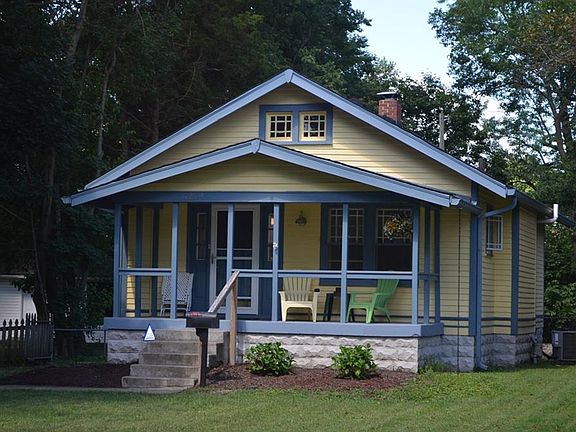 3rd image of 6264 N Park Ave