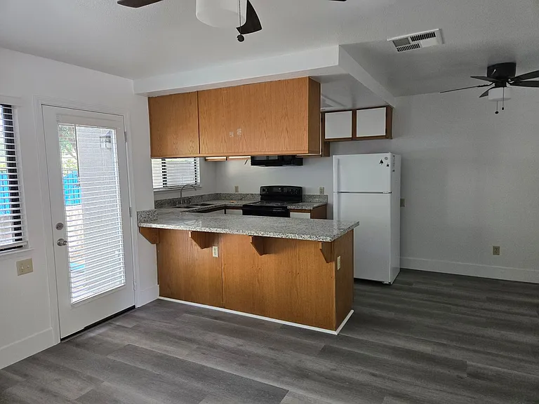 4928 W Westgate Ct — Photo 5