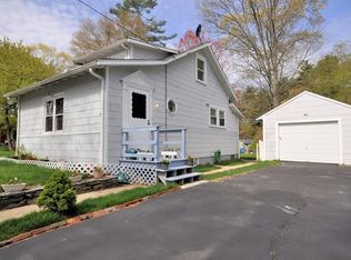 83 Hillcrest Rd, East Bridgewater, MA 02333