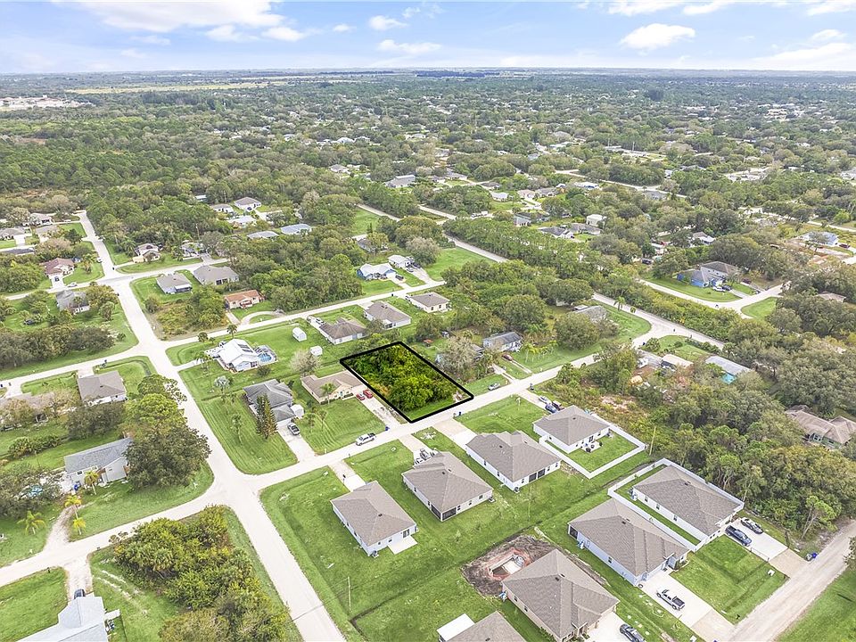 1st image of 8966 102nd Ave