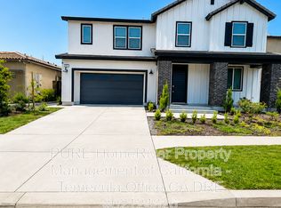 16750 Yarrow Ln, Fontana, CA 92336