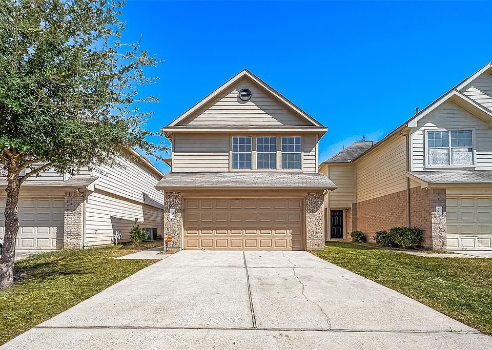 1st image of 15450 Bammel Fields Court
