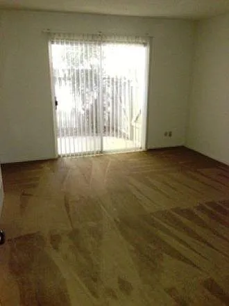 5055 N Del Mar Ave — Photo 6