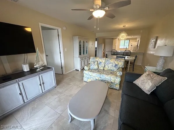 4790 S Cleveland Ave APT 808, Fort Myers, FL 33907