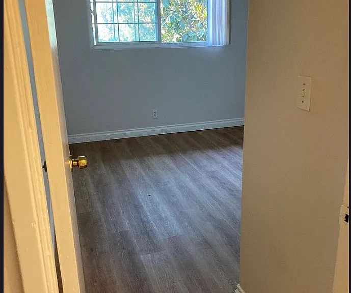 9473 Mills Ave #3 — Photo 12
