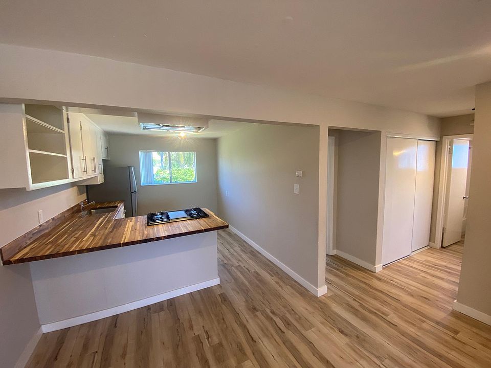 1st image of 27316 Tyrrell Ave #B