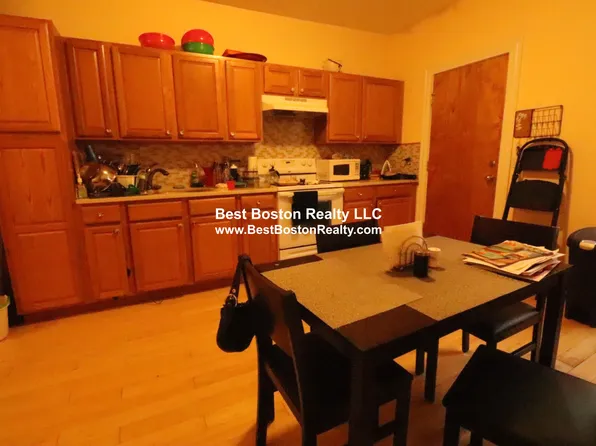 27 Portsmouth St, Cambridge, MA