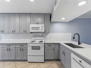 5239 Arboles Dr APT A, Houston, TX 77035