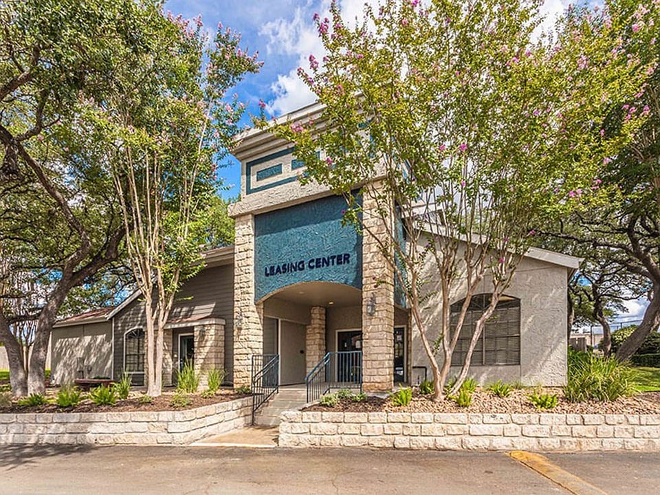 buildingphoto2_optimized