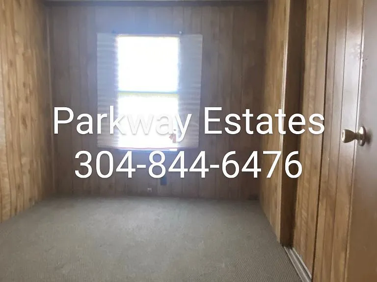 145 Sheila Ln — Photo 5