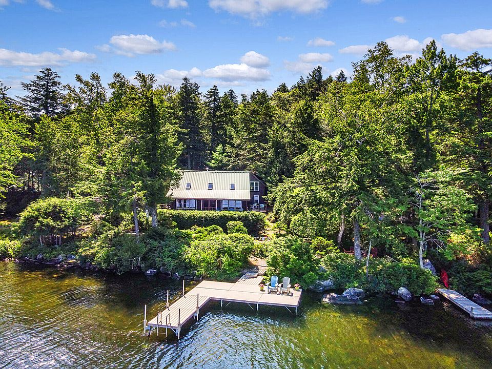 1st image of 3 Hoyt Island #8