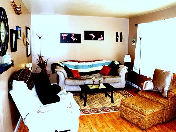 3rd image of 313 N 2nd St