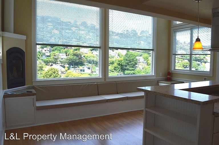 1st image of 317 Sausalito Blvd
