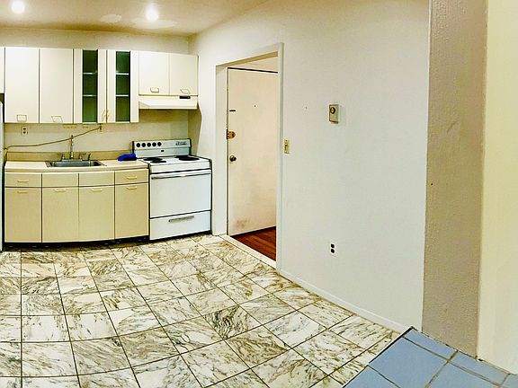 3rd image of 4315 223rd St #1
