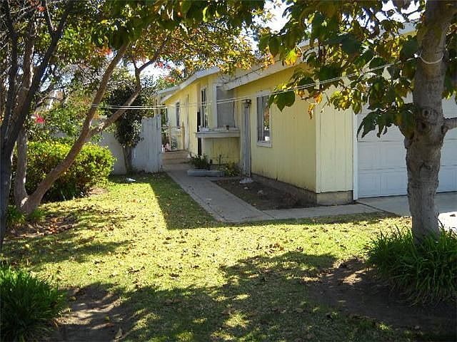 2nd image of 2550 Colonia Ave