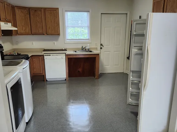 205 Ability Pl #205, Fredericksburg, VA 22401