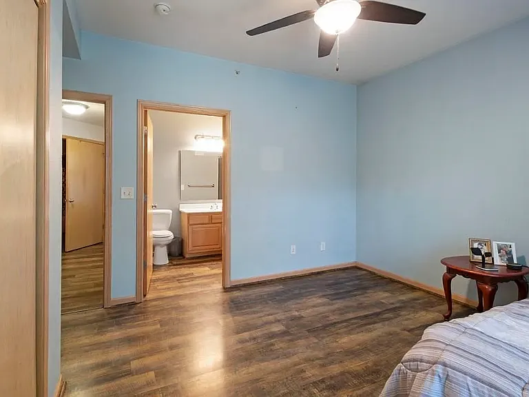 1092 Walnut Ave #107 — Photo 10