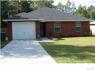 5851 Cedar Tree Dr, Milton, FL 32570