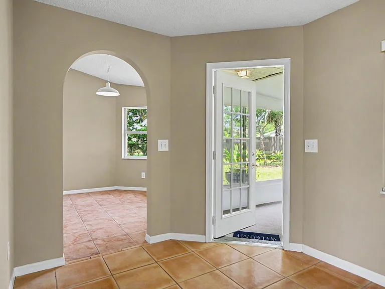 4 Foxhall Ct — Photo 35