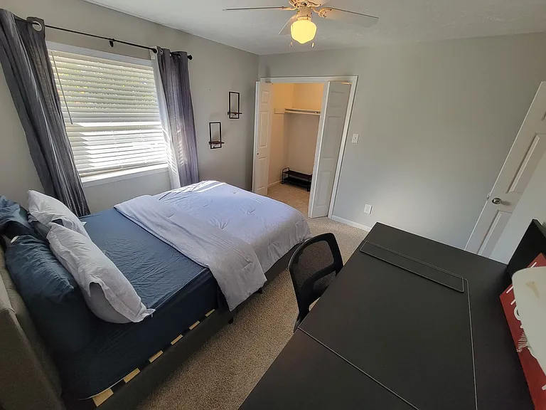 1411 Airline Dr #A — Photo 15