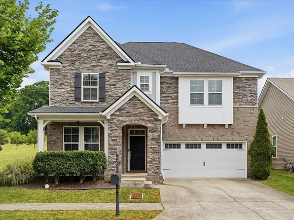 1872 Stonewater Dr, Hermitage, TN 37076