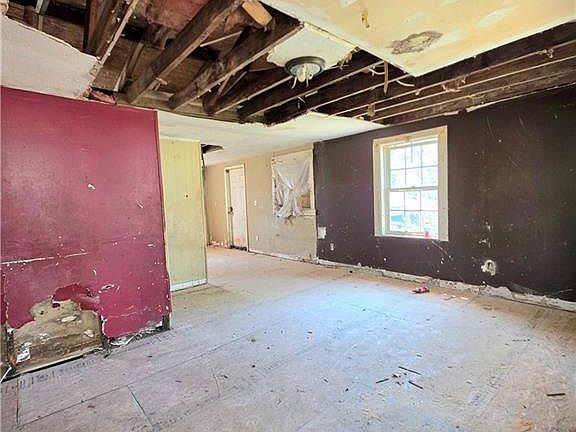5th image of 7074 Hammond Way