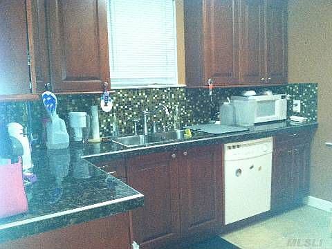 3rd image of 11449 211th St