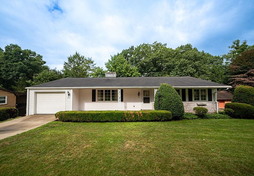 1st image of 124 Greenhill Dr