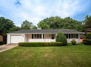124 Greenhill Dr, Butler, PA 16001