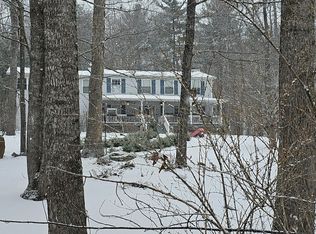 102 Hickory Ln, New Castle, VA 24127