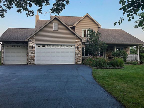2nd image of N2274 Piper Alley Ct