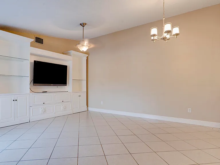 4782 Sunny Palm Cir #D — Photo 10