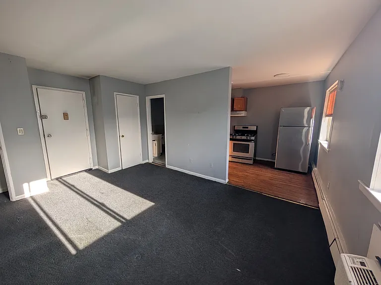 285 Madison Ave #6 — Photo 1